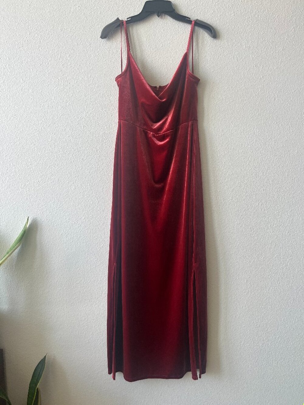 Stunning Burgundy Evening Gown for Bridesmaids, Weddings, dances, formals